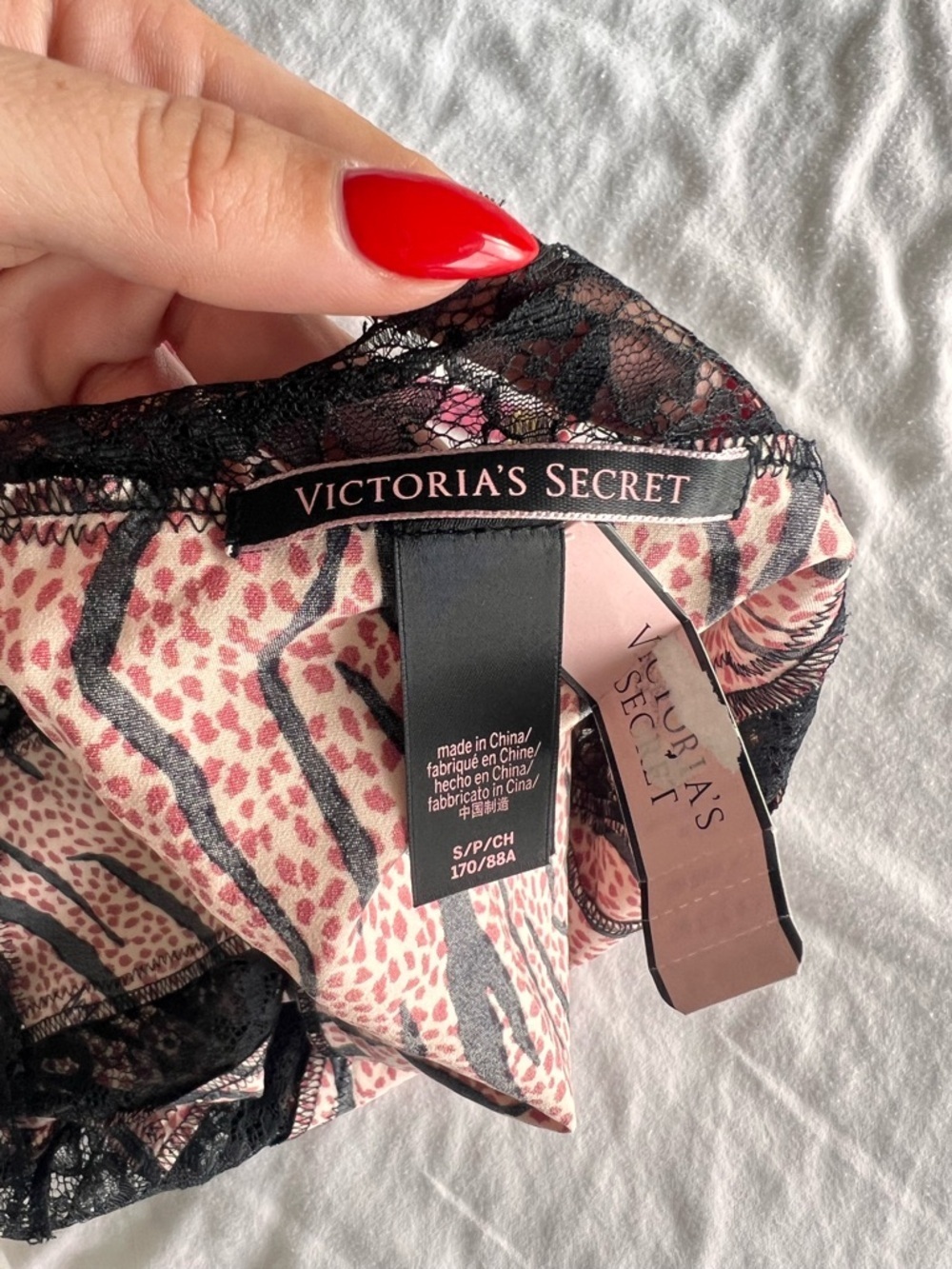 NWT Victoria's Secret Black, Pink & Lace Leopard Print Camisole- Small - Picture 6 of 7